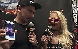 AVN 2016 Alix Lynx and Nikki Delano Interviews