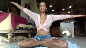 Ginger Moisther In Lay Down Comedy! - Wet My Lips