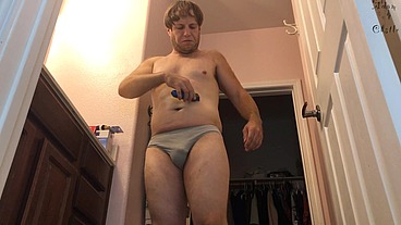 Hairy Guy N Man-Thong Shaves Body