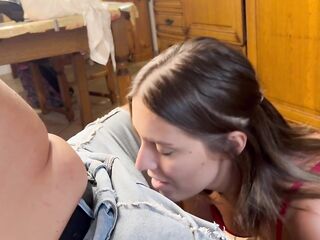 Hawt Italian wife gives oral sex to spouse's large hard wang. Italian dialogues