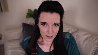 Ivy playing with her trimmed pussy in a solo vid