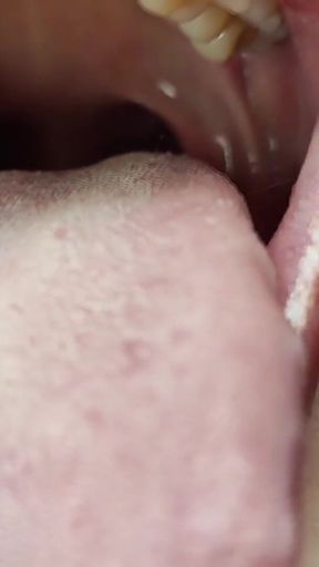 Giantess Feet Worship