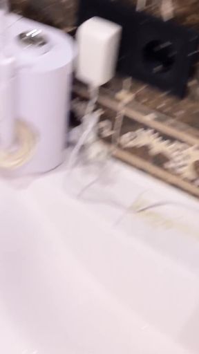 A Sexy Girl Peeing in the Morning! Showing off My Panties with Soiled Pads!