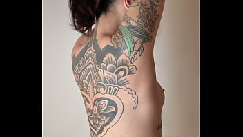 im massaging myself with lot of cream, putting it on my titties, my pussy and my ass, looks like your cum