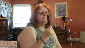 BBW nurse Vicki enjoys eatting a chocolate vanilla ice cream popsiscle