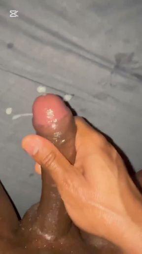 Kinky cumshot dirty talk   Clip 1