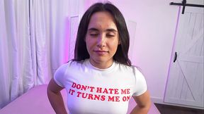 Bootilicious Hottie Daisy Phoenix Fucked Raw And Swallows Cum