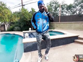 Curvy Redhead Peaches Gets Her Cunt Licked And Drilled By Rome Major!