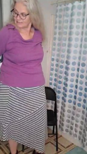 Hot MILF has issues trying to chair fuck her dildo!   Clip 1