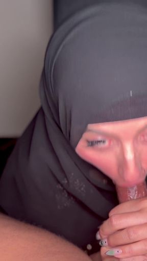 Hijabi Wife Sucks a Black Cock in Secret