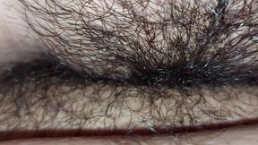 asi me follo el cono peludo de mi hermanastra