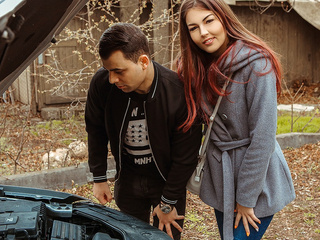 ”Pay for the Car with Your GF’s Muff”