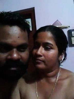 Tamil aunty enjoys some alone time