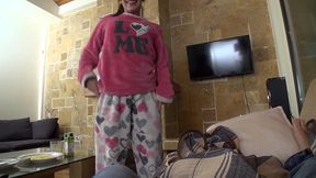 sofa, movie and good sex with lucia nieto
