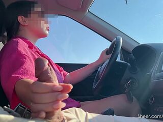 Risky Driving Tugjob – Jerking off Him During the time that Steering