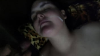 Eu fodendo gostoso com meu amante pauzudo e recebendo gozada farta