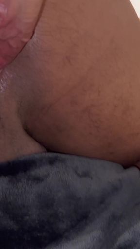 Big Dick Uncut Fucks Fat Ass Bareback