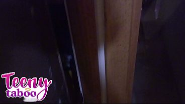 Cheerleader Daisy Garcia Gets Facial From Coach After Anal