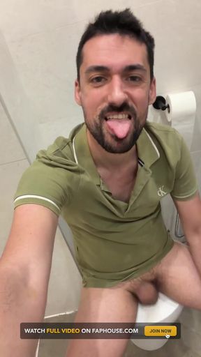 Hot Stepdaddy Jerking off in Bathroom
