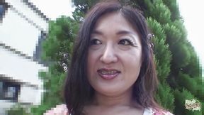 Asian mature lady loves getting her pussy cock plugged in a very sensual fuck