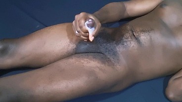 I watched her masturbating and i found myself masturbate till i cum