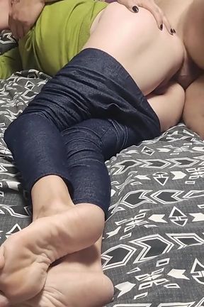 Sharing a Bed with My Stepmom Mature MILF