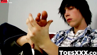 FEET OVER FACES Asher and Brendens Toeally Sordid Affair