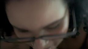dei pra 3 negao e tomei bastante leitinho na casa de swing em bras de pina!!
