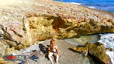 Skinny cuban blonde babe hard fucking at the beach