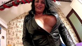 crotchless jeans pov surprise. riding, double creampie and cum eating preview