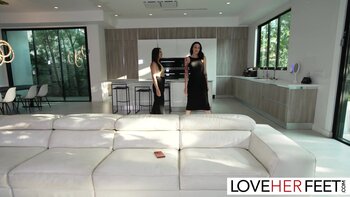 Charlotte Sins and Ivy Ireland Share Their Kinky Threesome