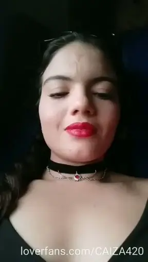 Quieres ver más?? Hazte mi fan !! 🥵