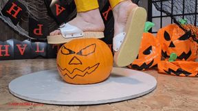 Mila's Halloween - Pumpkin's last night