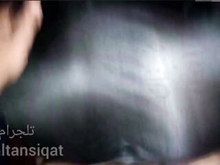 Saudi Hunk and His Tempting Big-Booty Maid - An exciting adventure between a Saudi stud and his big-bootied maid