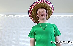 Gringo stepsosn POV fucks curvy MILF stepmom