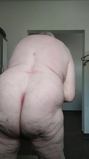 Accident in Ass and Punished