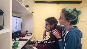 Stepsister Rewards Nerdy Stepbro With A Blowjob For His Physics Notes