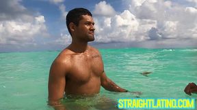 Sexy Antuan Ruma and Damian Moreno having bareback time after beach