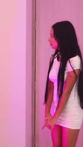 I FUCK MY BOSS'S DAUGHTER BEHIND HIS BACK IN HIS LABORATORY.   Clip 1