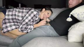Sloppy Blowjob on the Couch Leaves Her Mouth Full