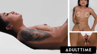 ADULT TIME - How Women Orgasm With Avery Black