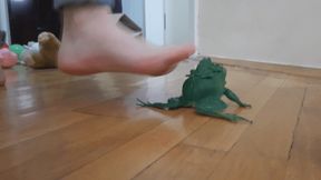 She not like the toy wmv