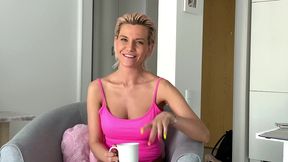 super hot busty milf subil arch knows how to deepthroat a big cock