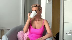 super hot busty milf subil arch knows how to deepthroat a big cock
