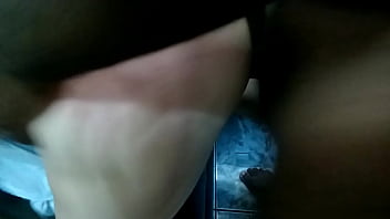 ESPOSA FUDENDO COM NEG&Atilde_O E LEVANDO TAPAS NA BUNDA