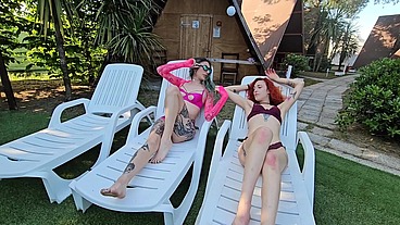 Lesbian threesome with fisting at the naturist campsite.