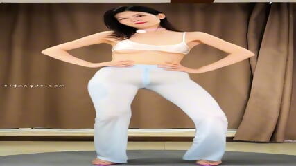 Chinese Girl Dance