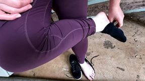 Switching between pussy&#x1F32E;&#xFE0F; and breasts beatings in the shop