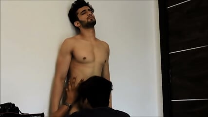 El Fotgrafo Se La Chupa A Su Modelo