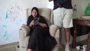 Egyptian Cuckold Husband Chooses Big Dicks for Anal Sex